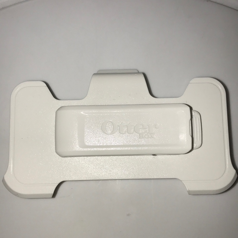 iPhone 5/5s clip on case